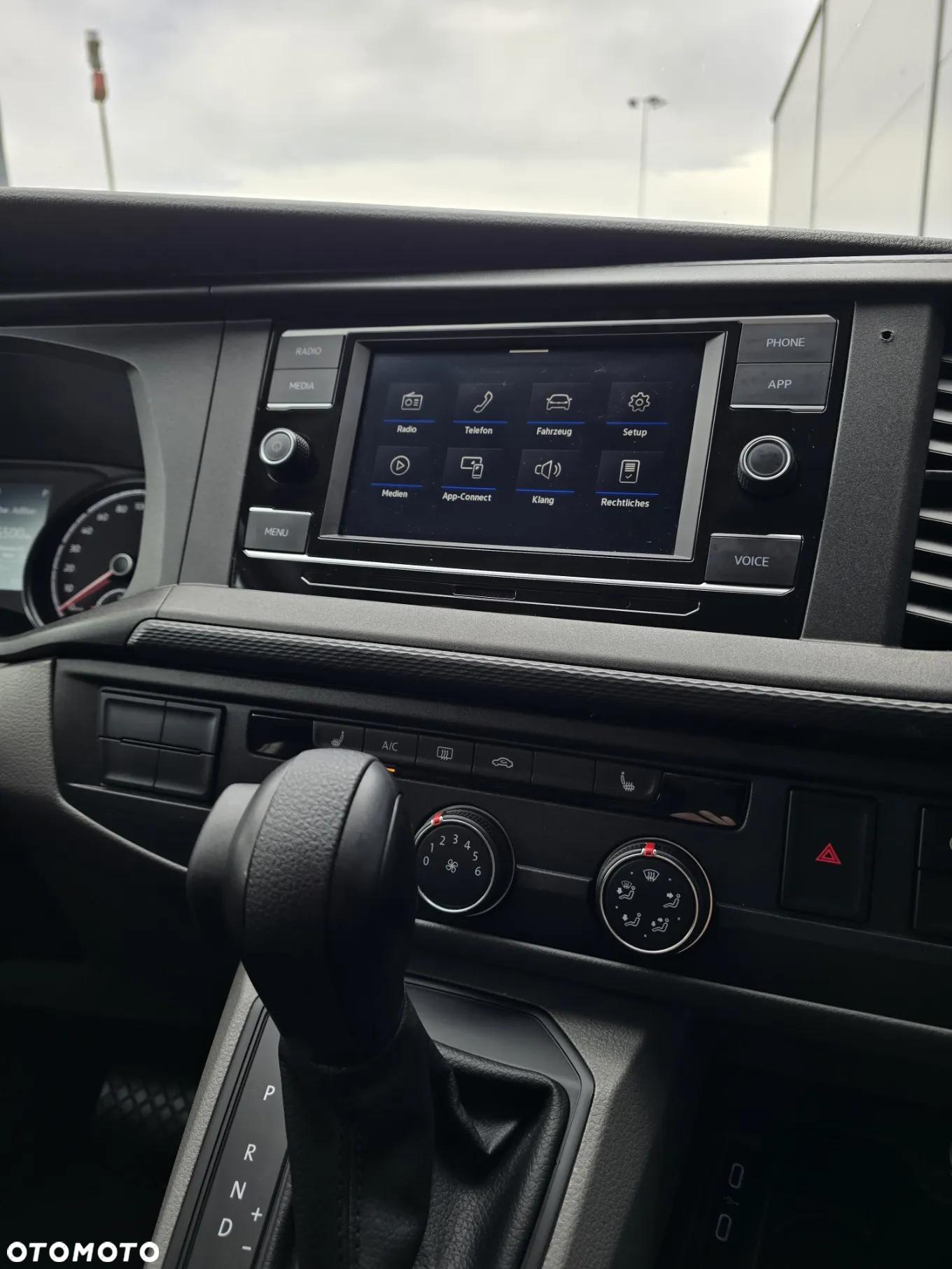 Volkswagen Transporter Kombi T6.1 TDI L2H1 DSG - 20