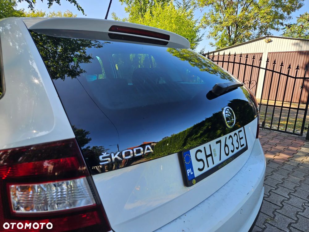 Skoda RAPID Spb 1.6 TDI DPF Style - 5