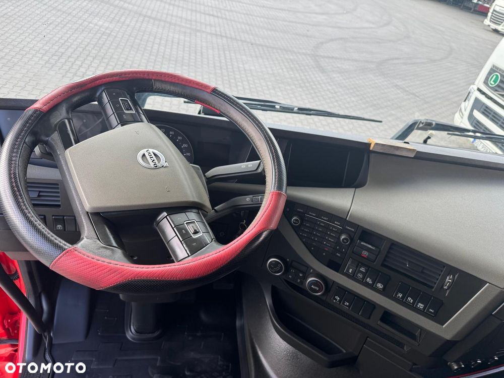 Volvo - 23