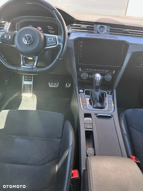 Volkswagen Arteon 2.0 TSI R-Line DSG - 9