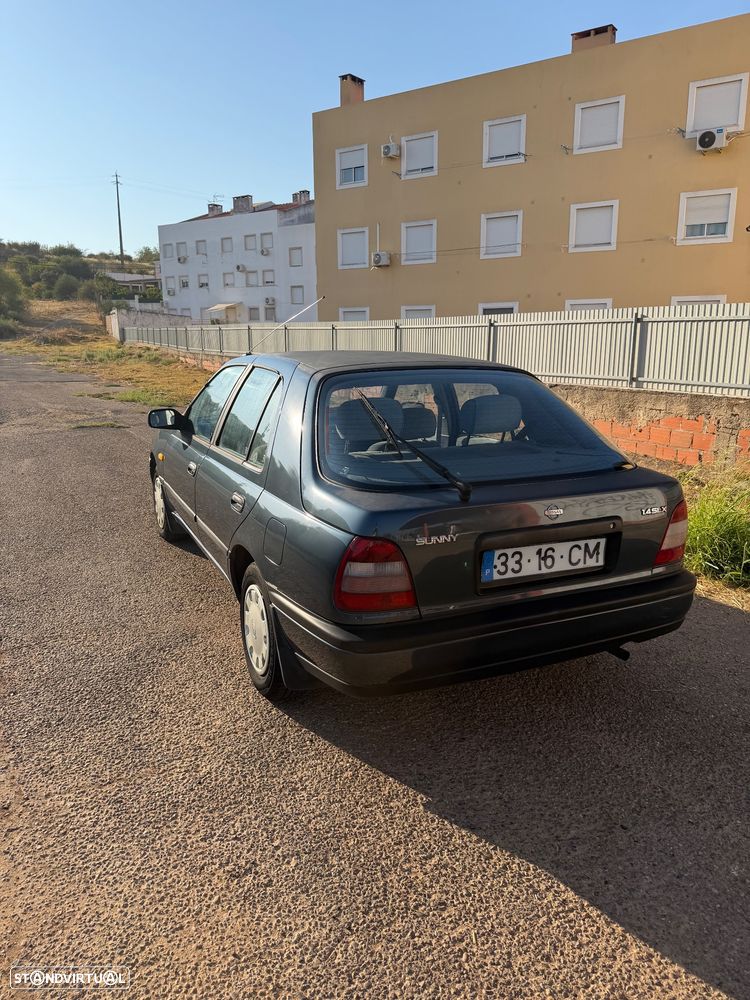 Nissan Sunny Hatchback 1.4 SLX - 2