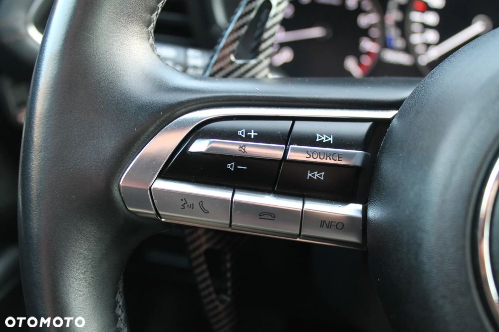 Mazda 3 SKYACTIV-G 2.0 M-Hybrid DRIVE SELECTION - 26