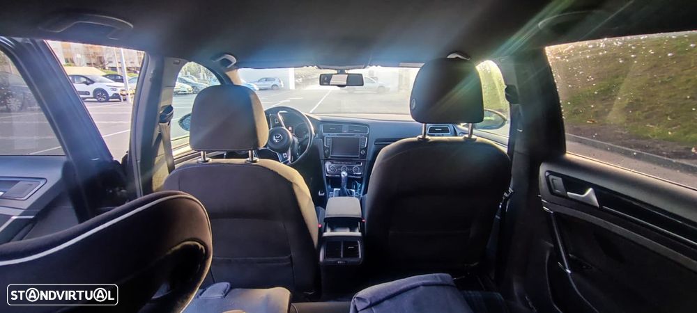 VW Golf 1.4 GTE Plug-In-Hybrid DSG - 10