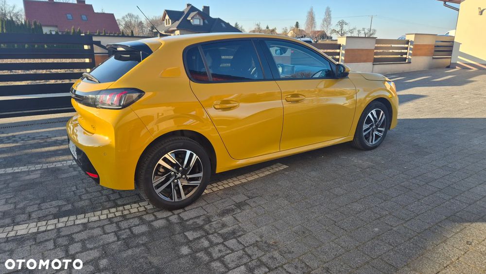 Peugeot 208 PureTech 100 Allure - 27