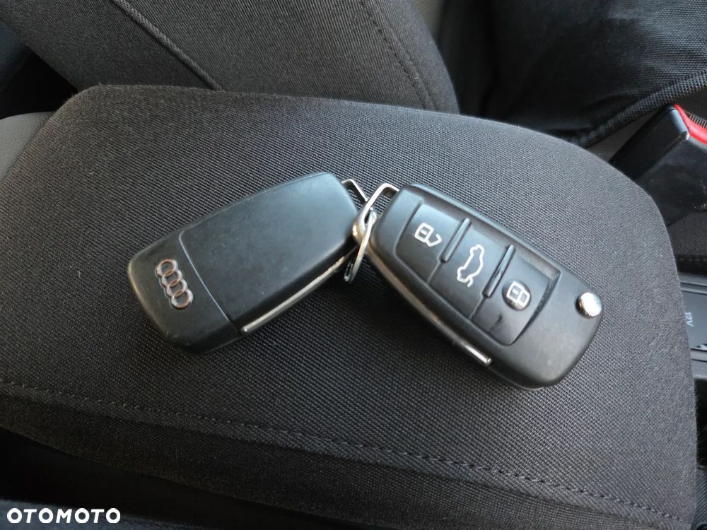 Audi Q3 2.0 TDI - 39