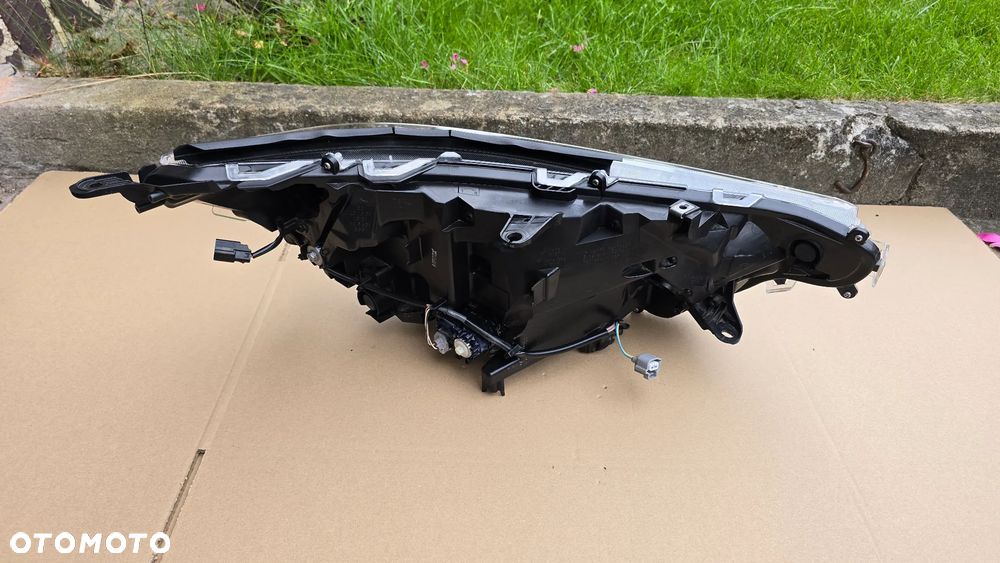 Toyota Rav4 V 19- Lampa Przednia Lewa FULL LED Oryginał EU - 4