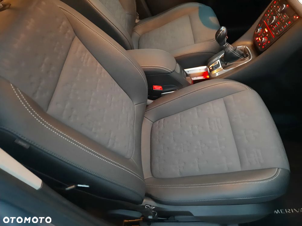 Opel Meriva 1.4 Design Edition - 14