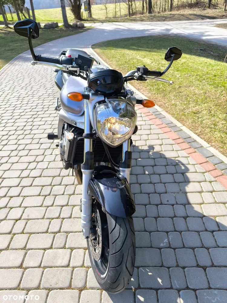 Yamaha FZ6 - 10