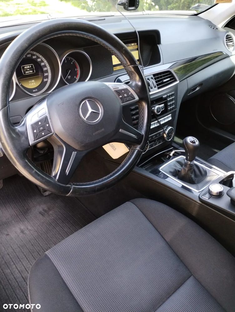 Mercedes-Benz Klasa C - 8