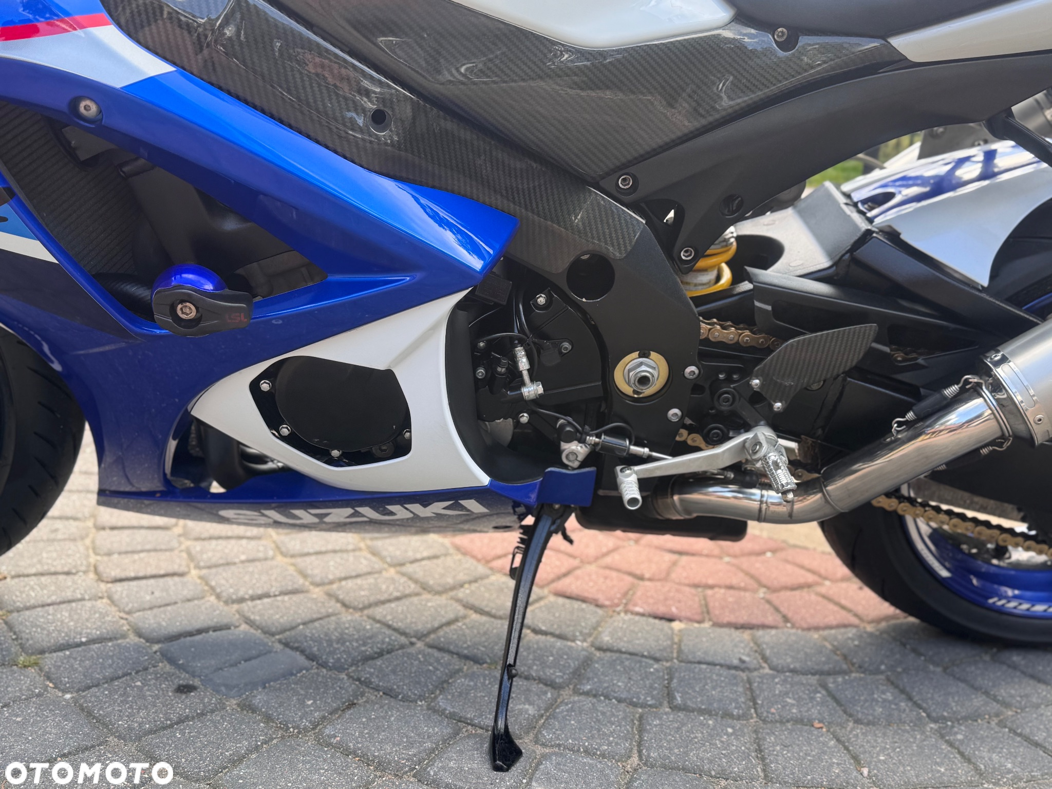 Suzuki GSX-R - 16