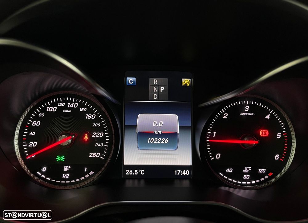 Mercedes-Benz GLC 250 d Coupé AMG Line 4-Matic - 33