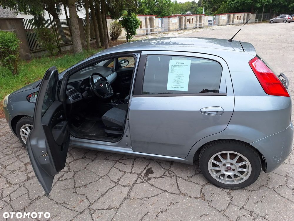 Fiat Punto 1.4 Estiva S&S - 12