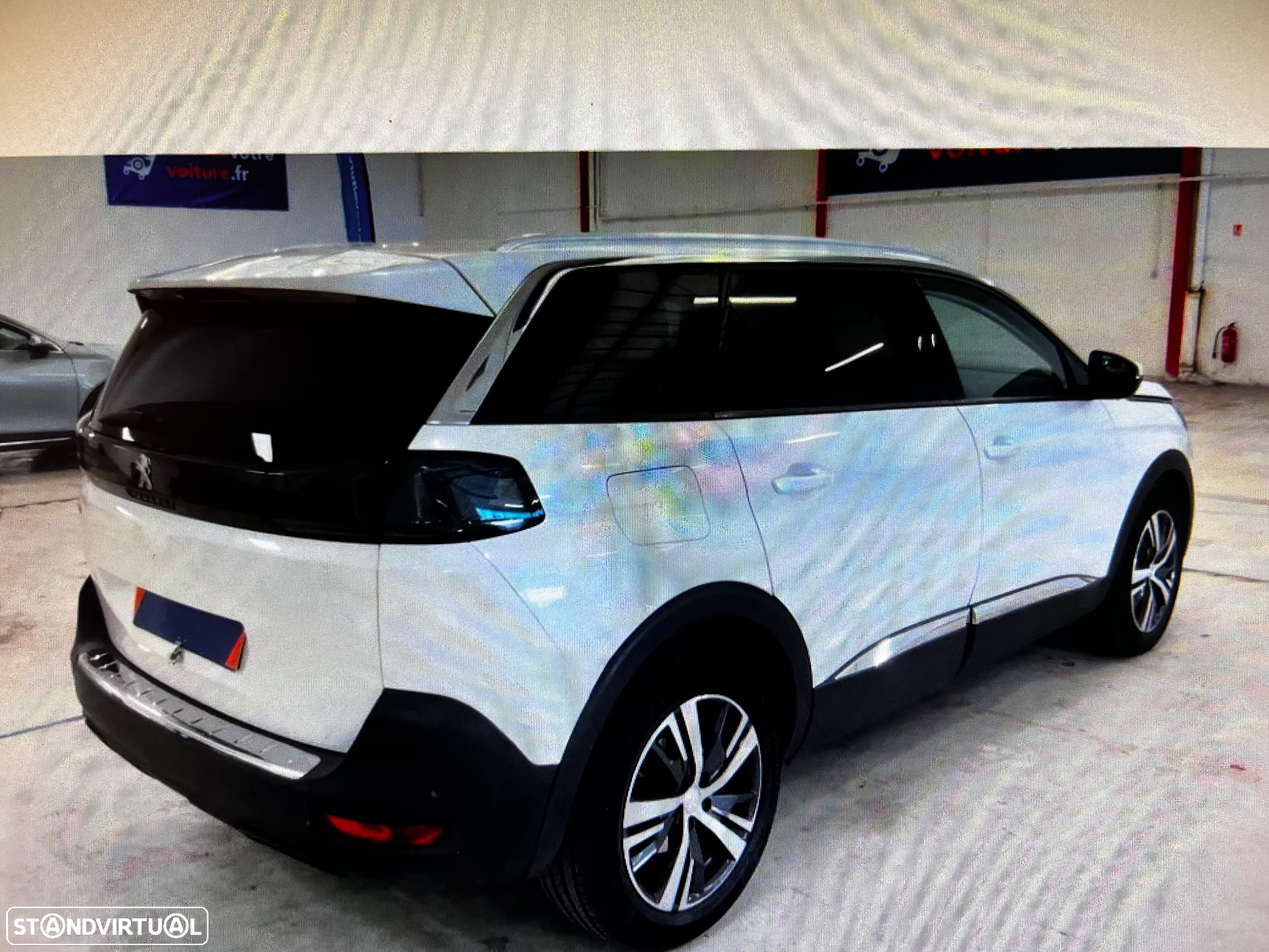 Peugeot 5008 1.2 PureTech Allure - 4