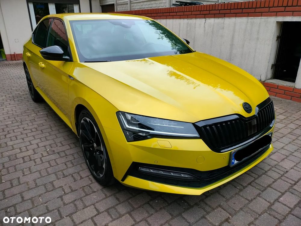Skoda Superb 2.0 TDI SCR 4x4 Sportline DSG - 4