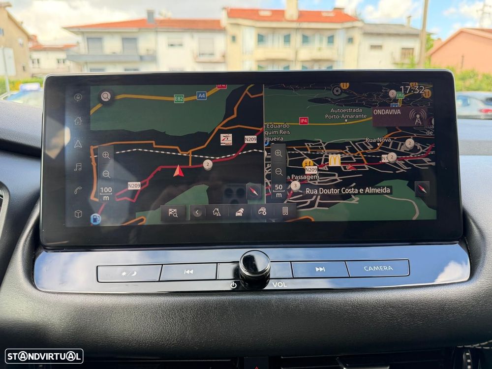 Nissan Qashqai 1.3 DIG-T N-Connecta LED - 26