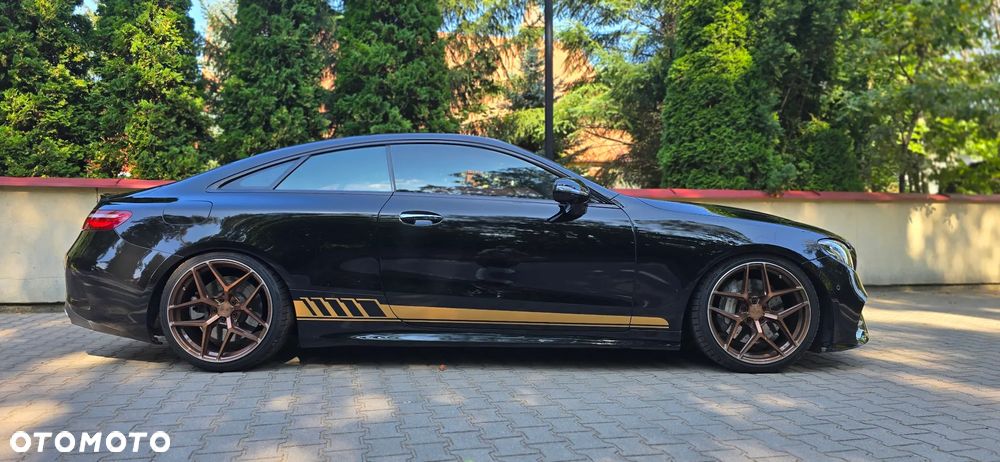 Mercedes-Benz Klasa E 450 4Matic 9G-TRONIC Night Edition - 33