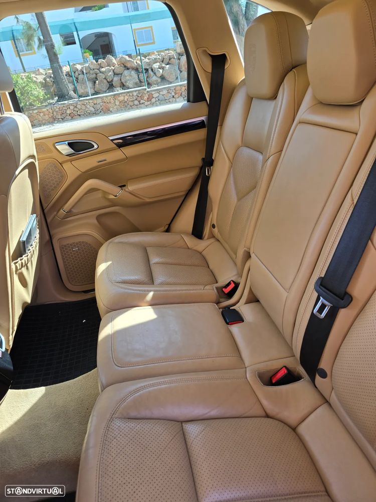 Porsche Cayenne S E-Hybrid Platinum Edition - 7