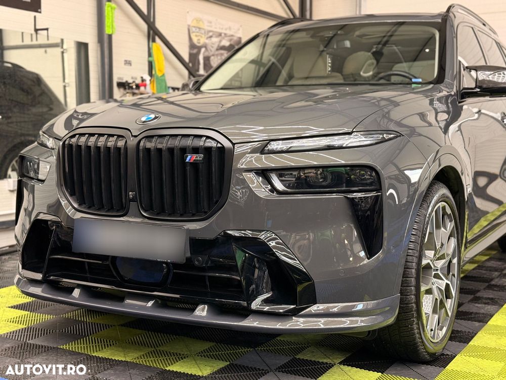 BMW X7 M60i xDrive AT MHEV - 3