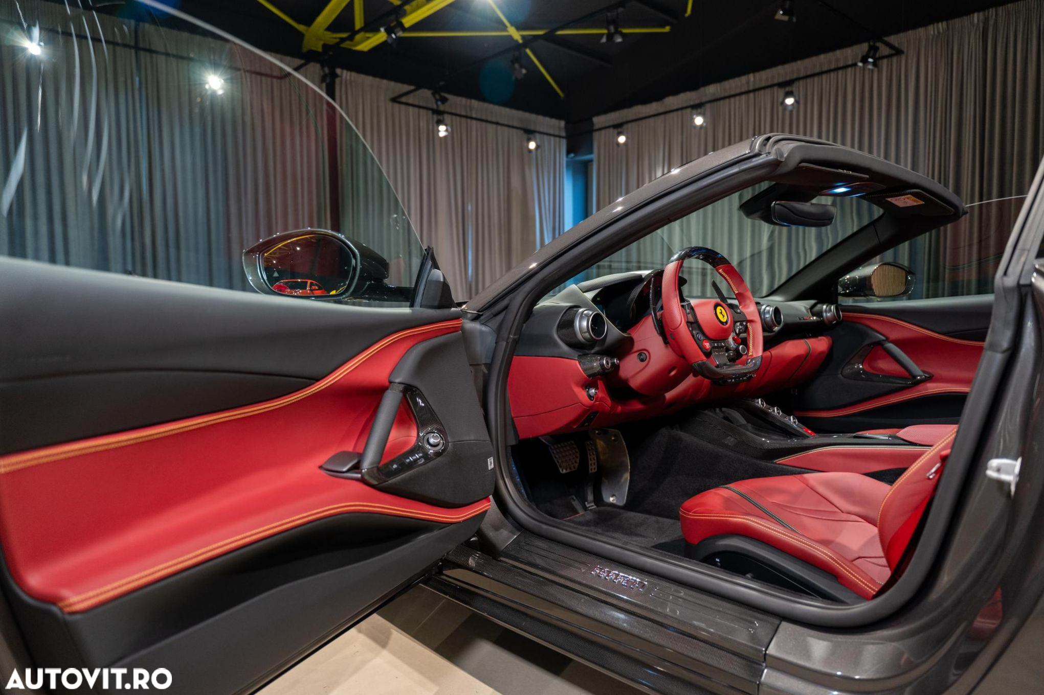 Ferrari 812 - 17