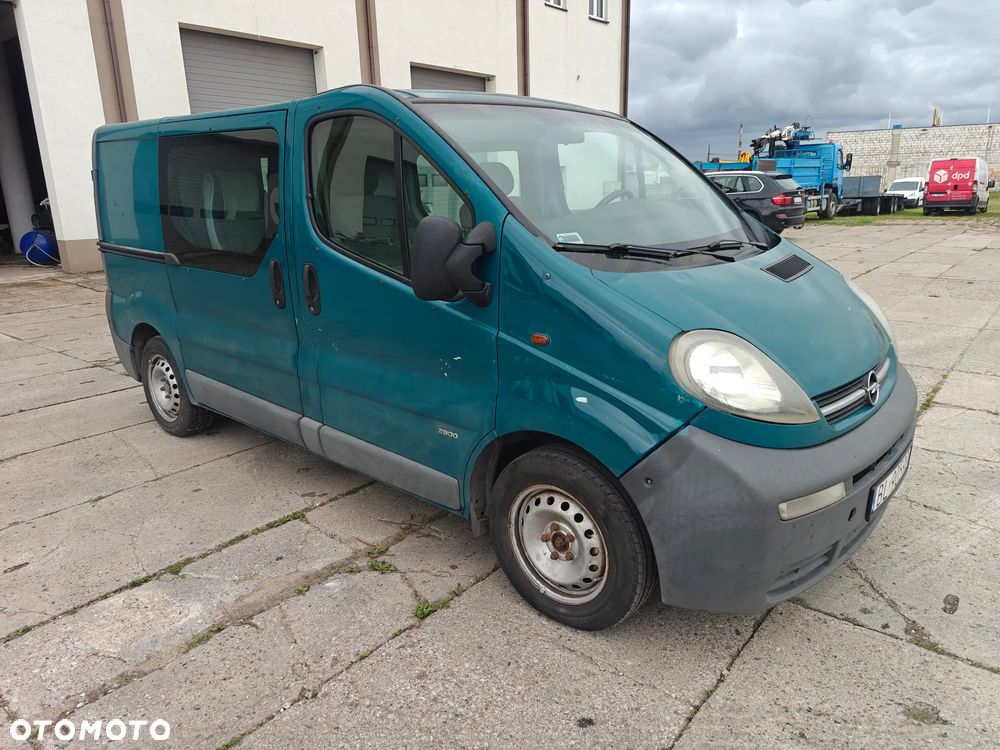 Opel Vivaro - 2