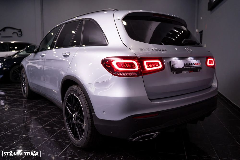 Mercedes-Benz GLC 300 de 4Matic - 11