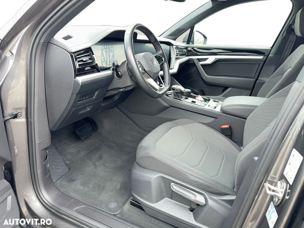 Volkswagen Touareg V6 TDI Style - 29