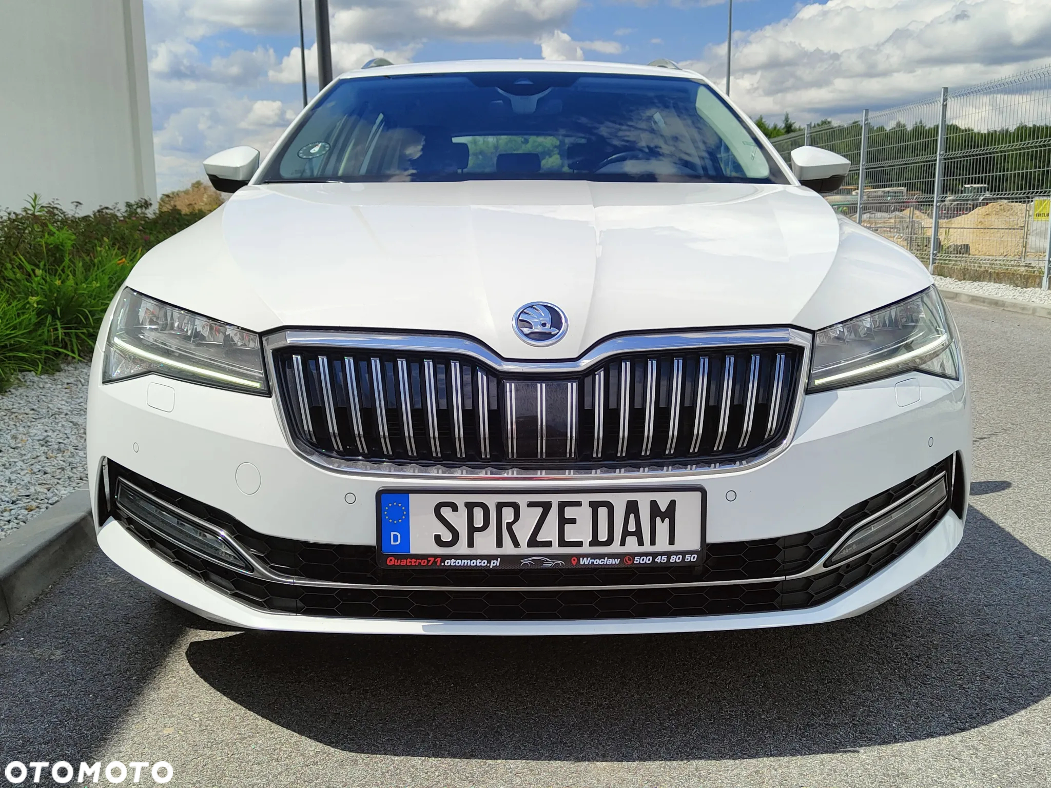 Skoda Superb Combi 2.0 TDI DSG Style - 9