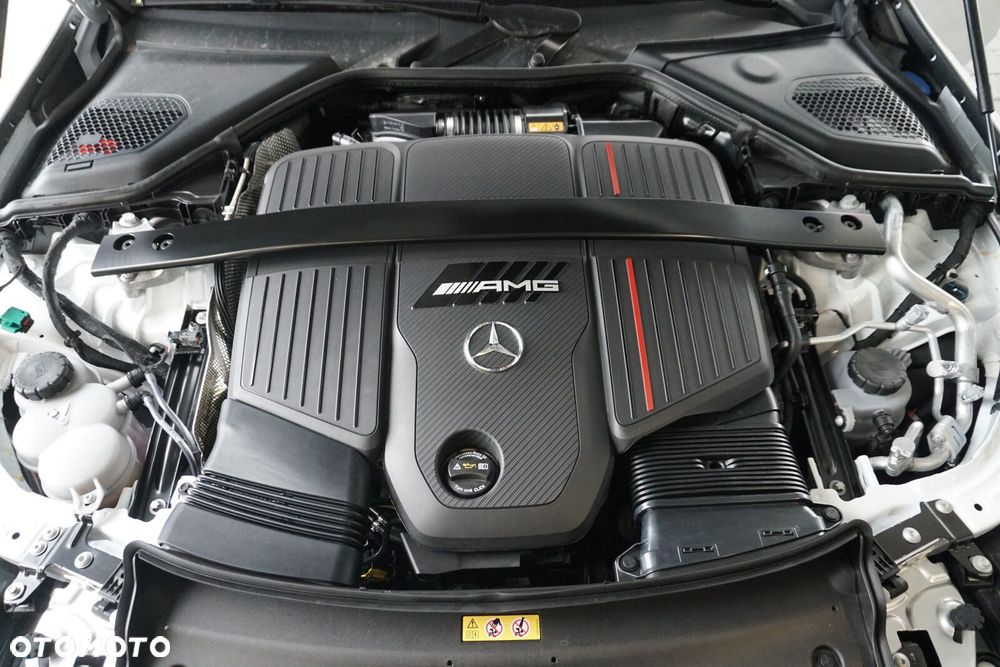 Mercedes-Benz Klasa E - 28