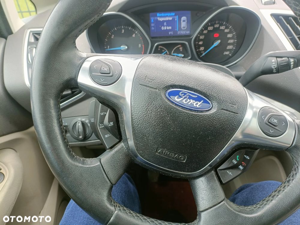 Ford Grand C-MAX - 15
