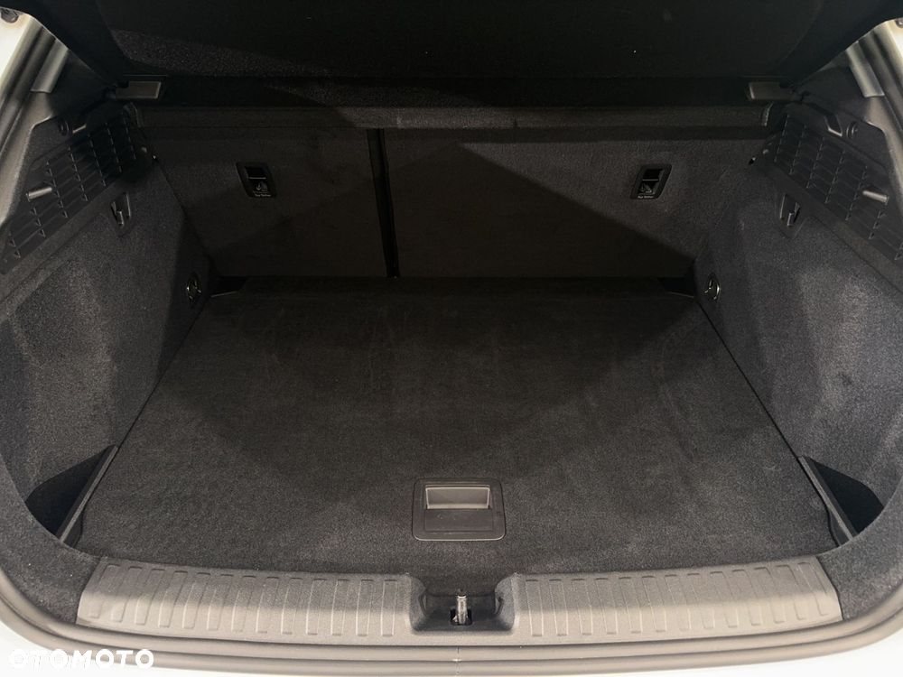 Audi A3 Sportback - 13