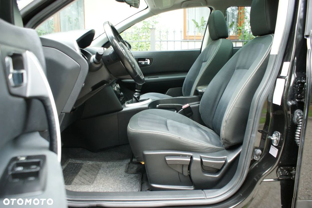 Nissan Qashqai+2 - 7