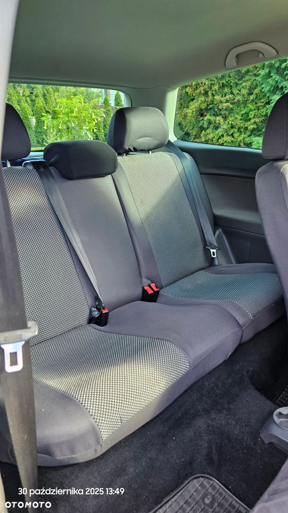 Volkswagen Polo - 12