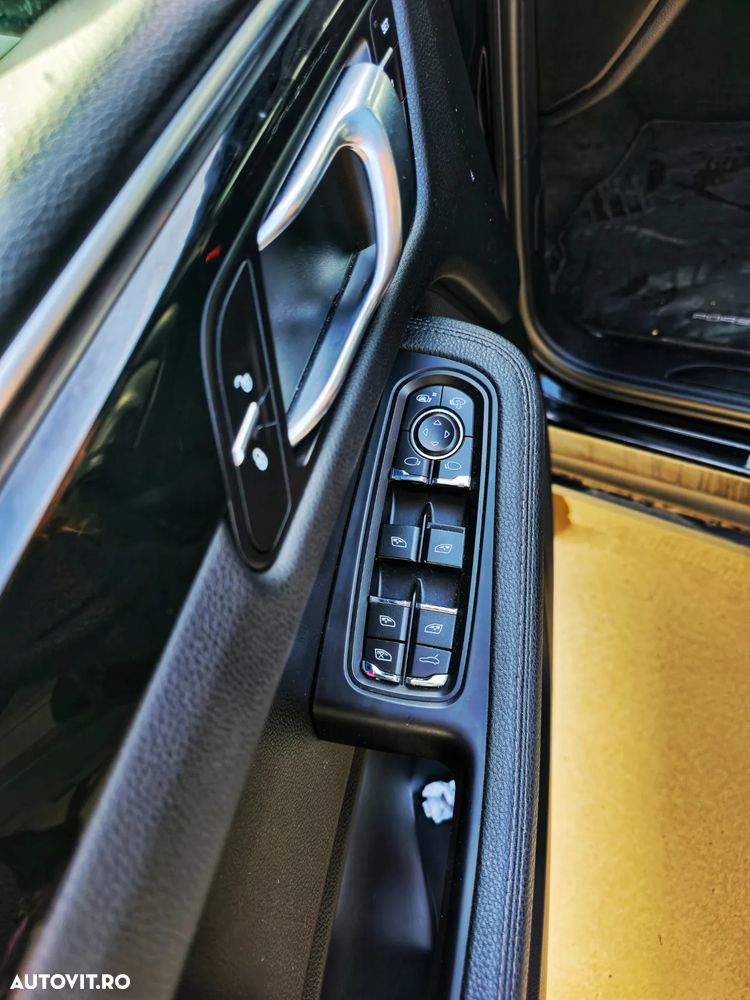 Porsche Macan - 7