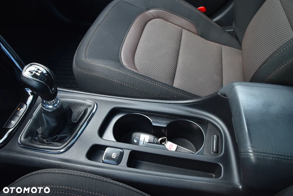 Kia Ceed - 40