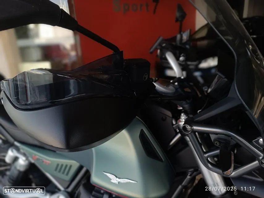Moto Guzzi V85 Verde Altaj - 29