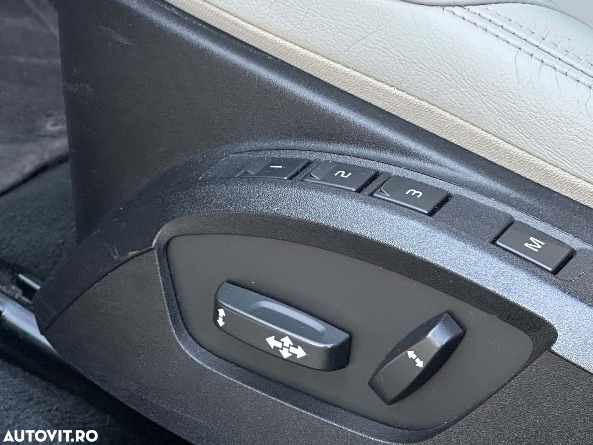 Volvo V40 D4 Summum - 15