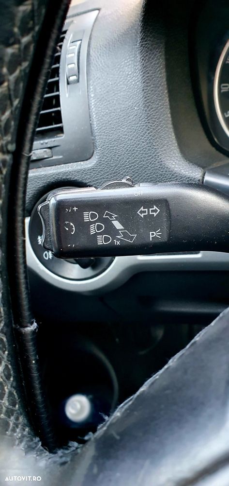 Skoda Octavia 1.6 TDI DPF Ambiente - 21