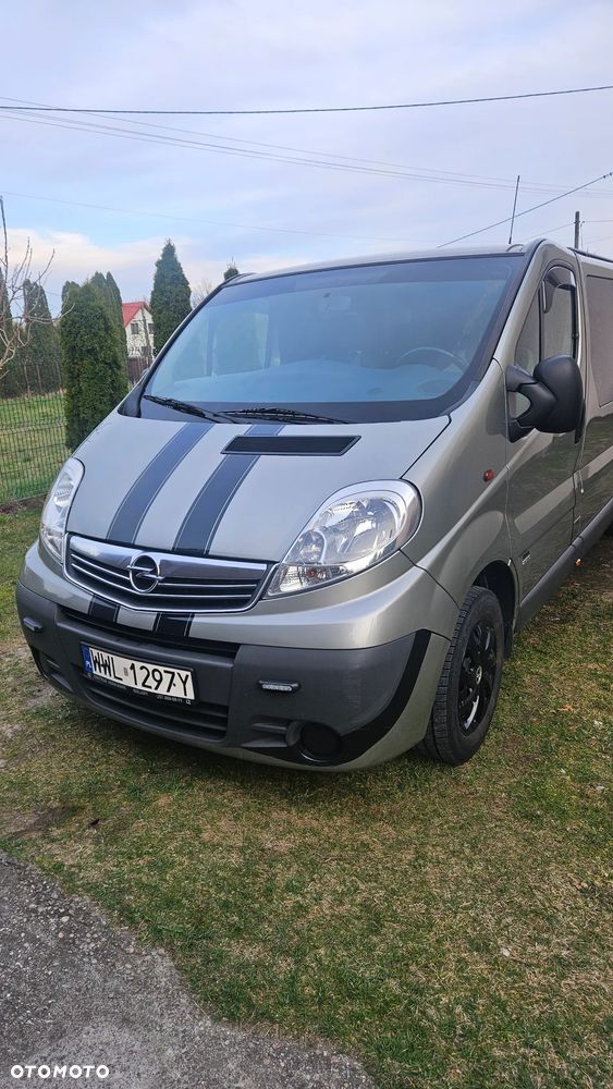 Opel Vivaro L2H1 2.9t - 19