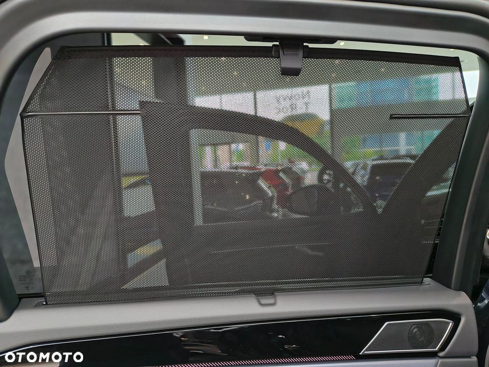 Volkswagen Touareg - 36
