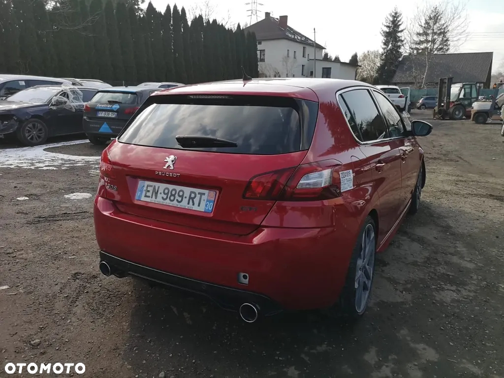 Peugeot 308 1.6 e-THP GTi by Sport S&S - 6