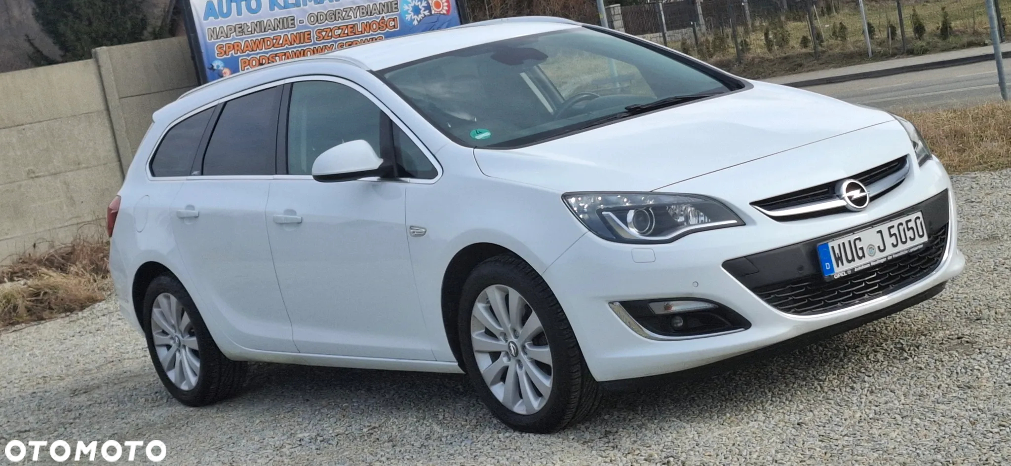 Opel Astra 1.6 ECOTEC DI Turbo ecoFLEX Start/Stop Exklusiv - 2