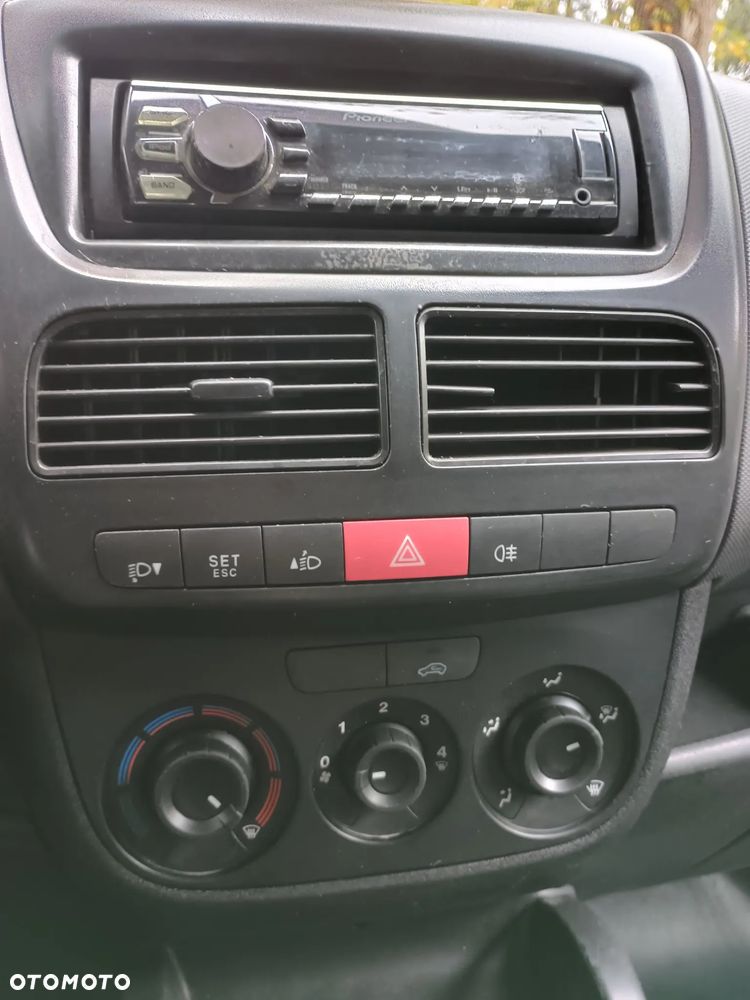 Fiat Doblo - 18