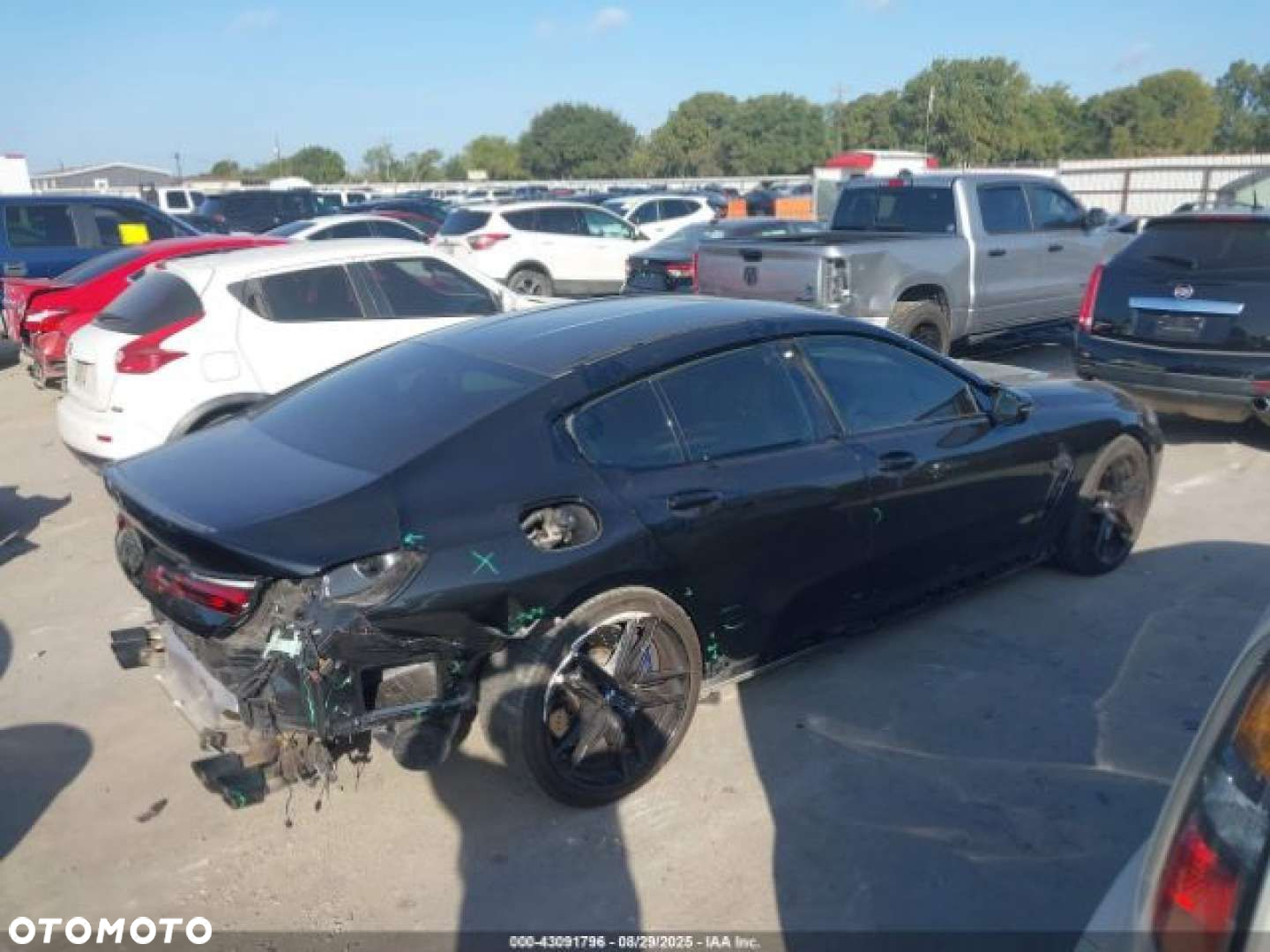 BMW M8 - 7