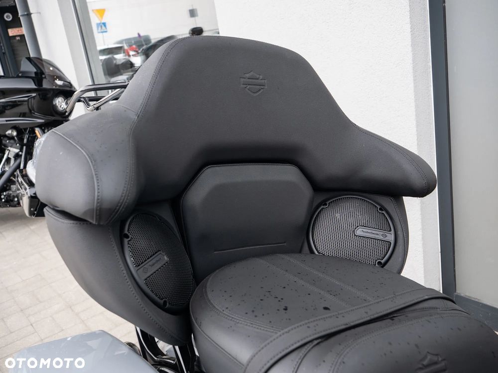 Harley-Davidson Touring Road Glide - 33