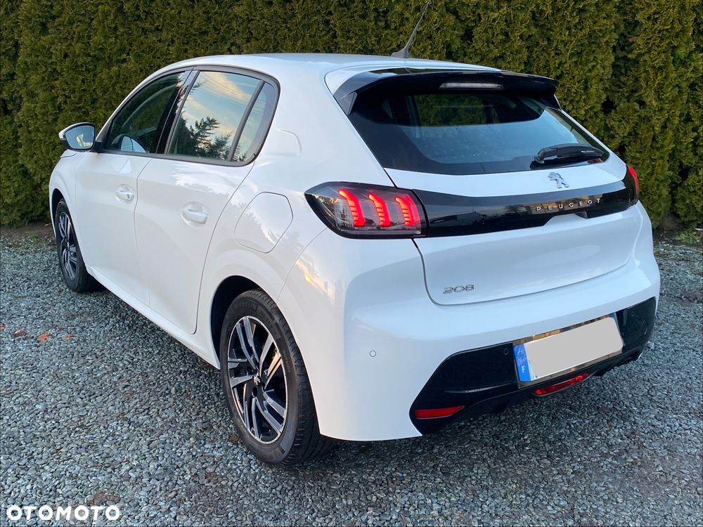 Peugeot 208 1.2 PureTech Allure S&S - 2