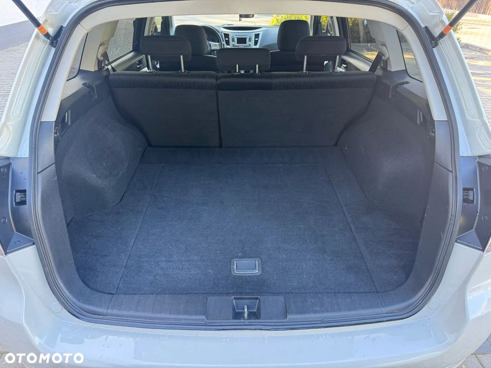 Subaru Legacy Kombi 2.0i Lineartronic Trend - 12