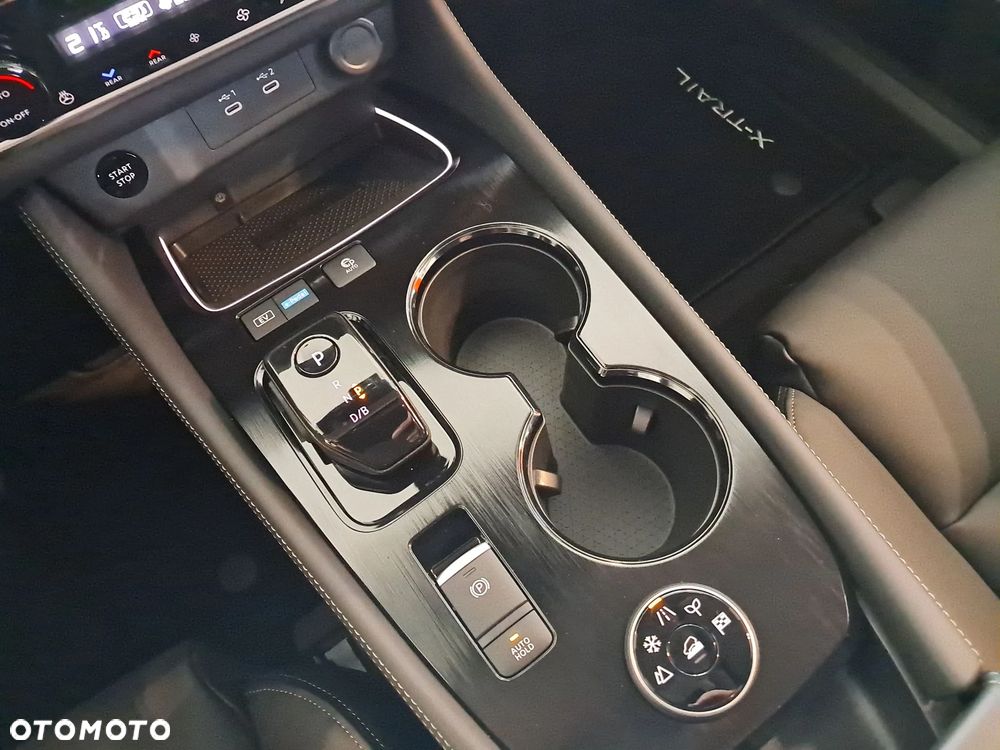 Nissan X-Trail - 15
