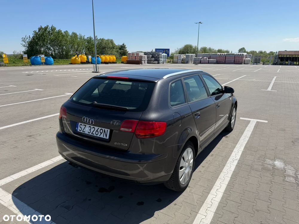 Audi A3 Sportback 2.0 TDI Ambiente - 5