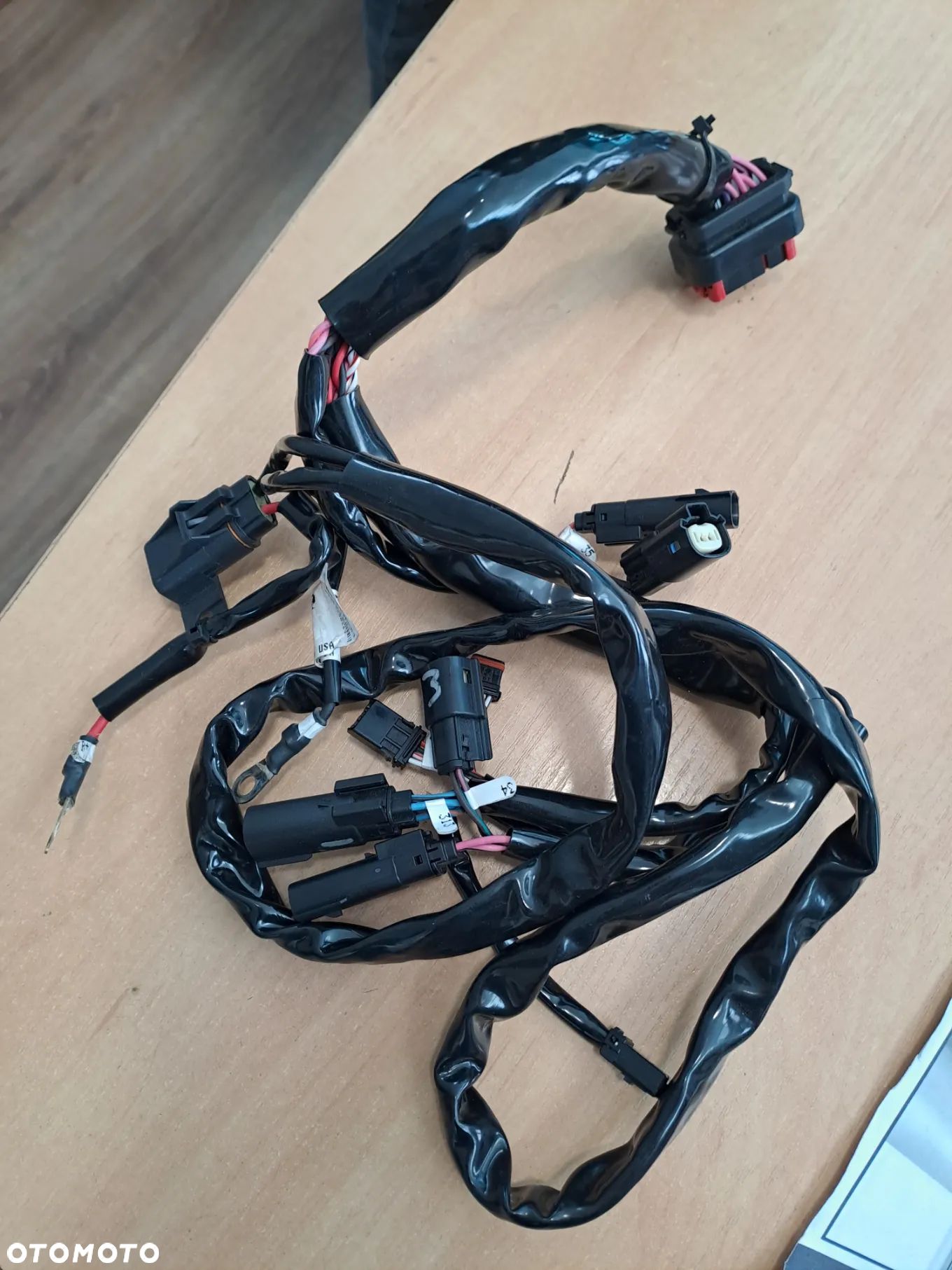 WIĄZKA PRZEWODÓW WZMACNIACZA  HARLEY TOURING BOOM AUDIO STAGE II - 1