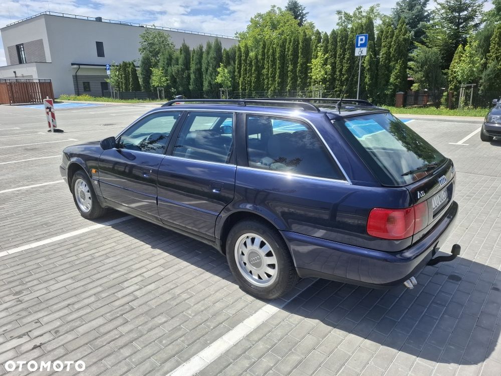 Audi A6 Avant - 4